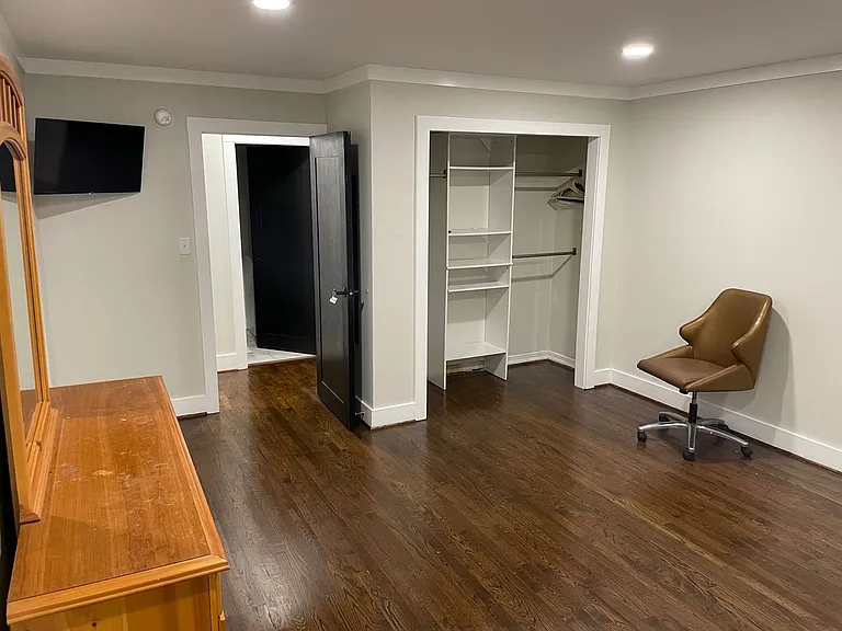 2188 S Lumpkin St — Photo 17