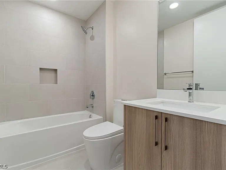 26600 Rosewood Pointe Dr #B-101 — Photo 14