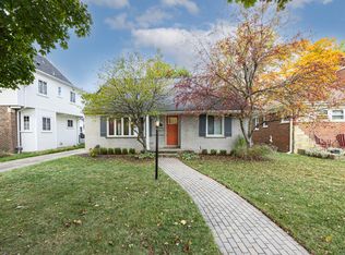 1316 Lyons Ave, Royal Oak, MI 48073