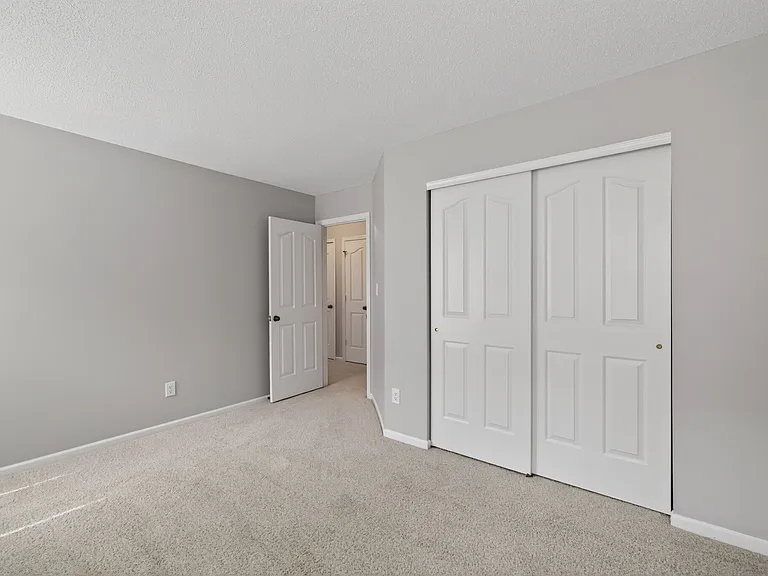 1537 Tallwood Cir — Photo 25