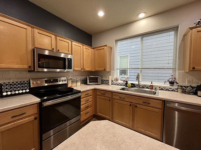 17460 SW November Ct — Photo 10