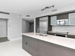500 Brickell Ave APT 1801, Miami, FL 33131