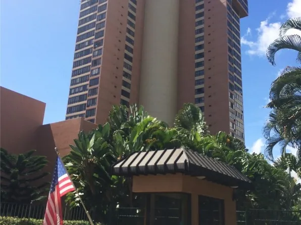 5333 Likini St APT 711, Honolulu, HI 96818