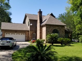 1382 County Road 687, Angleton, TX 77515