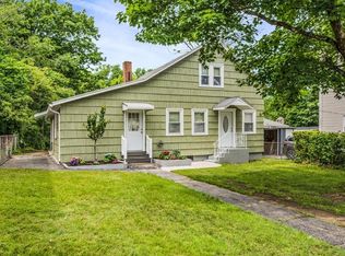 126 Stafford St, Worcester, MA 01603