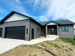 3907 Nickel St, Bismarck, ND 58503
