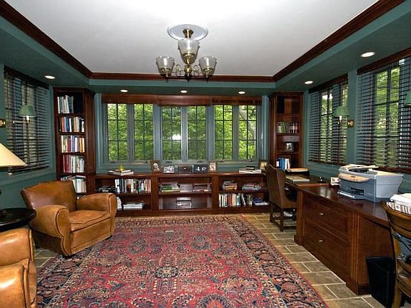4th image of 49 Bell Cir