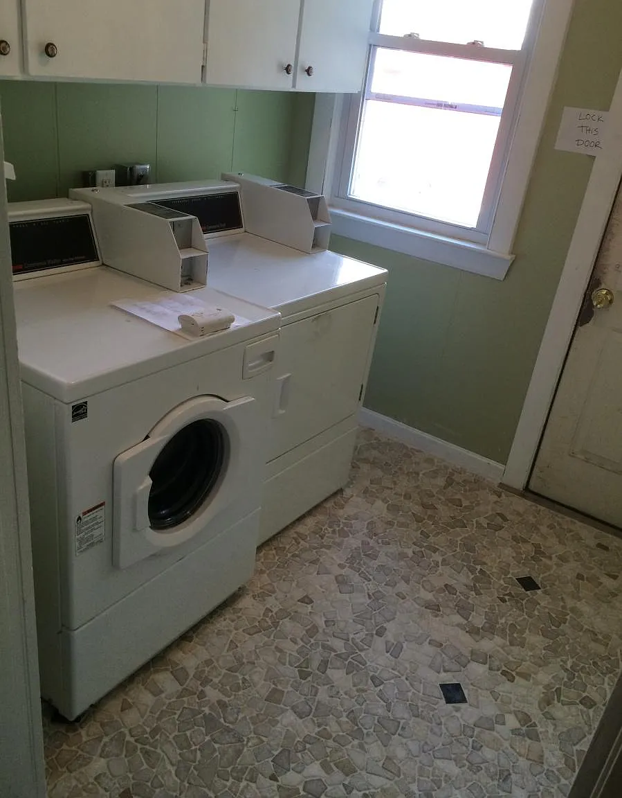 5 bed, 900 sqft, $750 — Photo 4