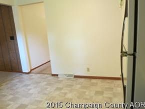 4th image of 401 McCoy Cir