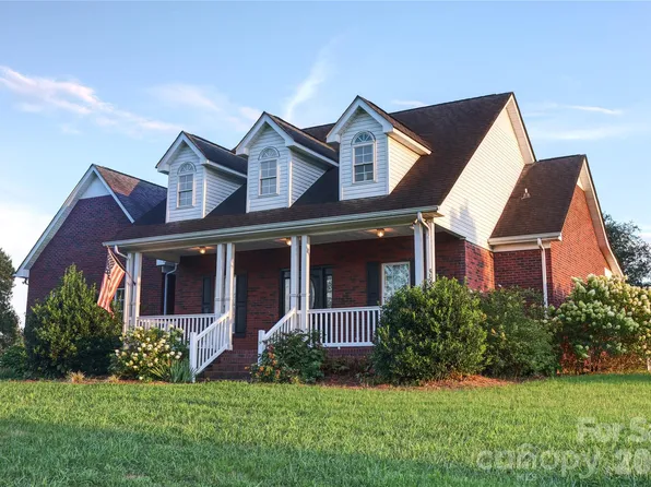 6710 Lawyers Rd E, Marshville, NC 28103