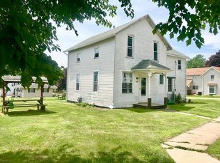 208 W Railroad St, Ohio, IL 61349