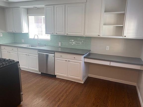 2nd image of 5125 Teichert Ave