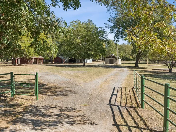 12610 Old Highway 75, Okmulgee, OK 74447