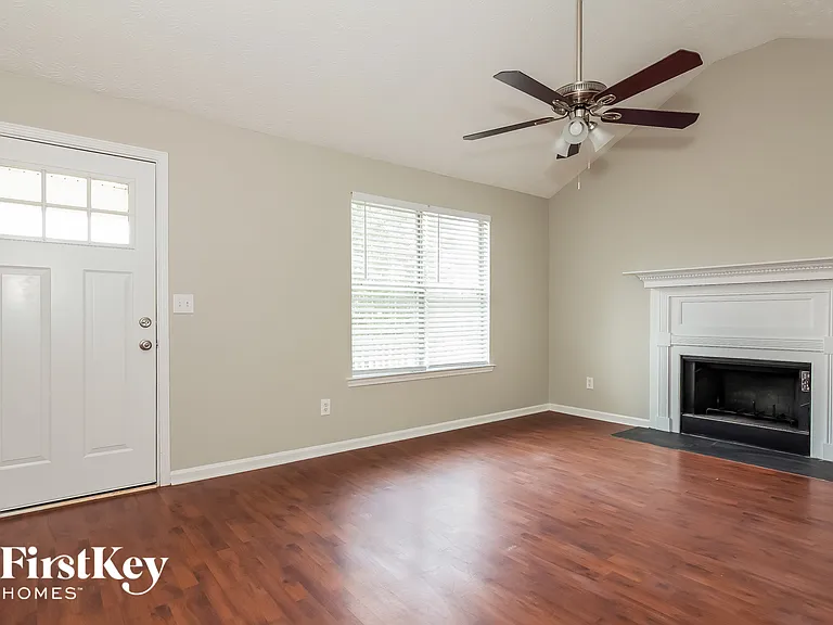 222 Brenda Ellen Dr — Photo 3