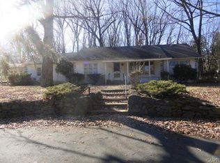 244 Mountain Park Rd, Allentown, PA 18103