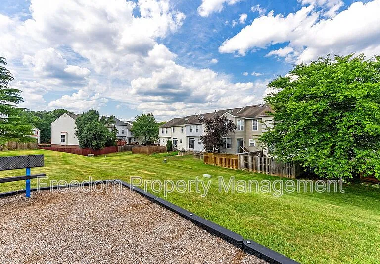 15305 Brazil Cir — Photo 49