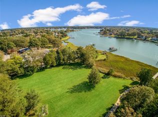 2876 E Point Dr, Chesapeake, VA 23321