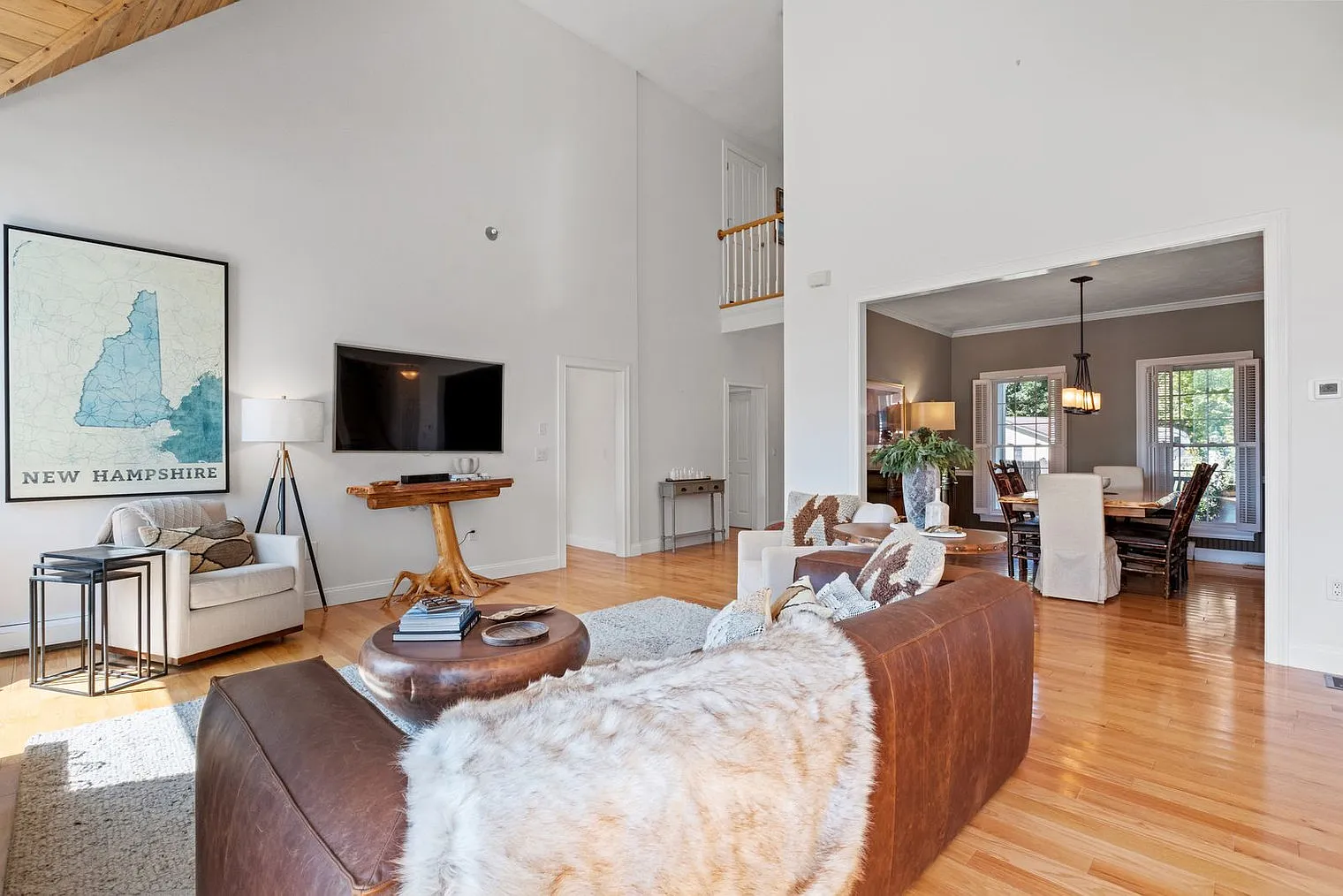 5 bed, 3.0 bath, 4165 sqft, $19,885 — Photo 2