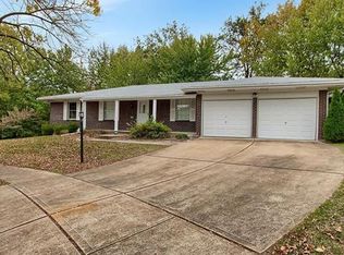 5040 Reynosa Dr, Saint Louis, MO