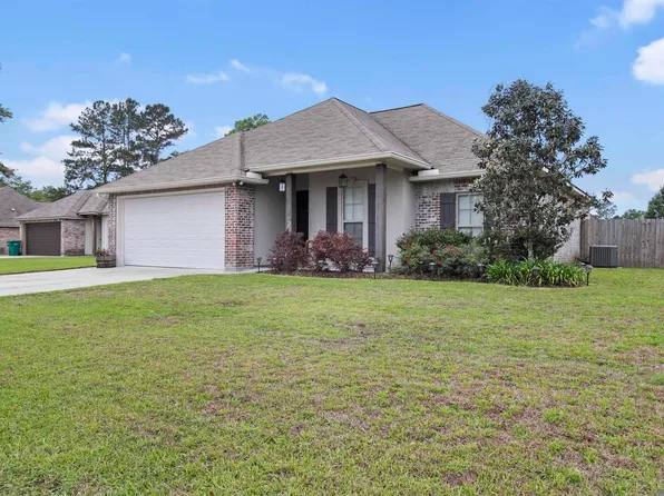 33789 Blue River Dr, Denham Springs, LA 70706