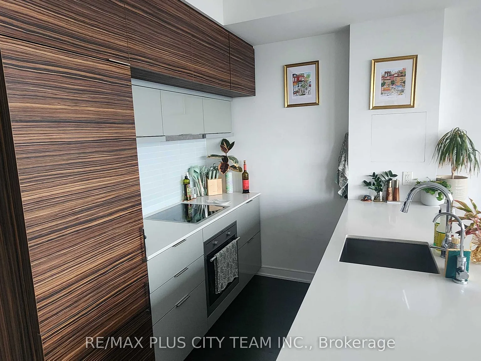 2 bed, $2,550 — Photo 3