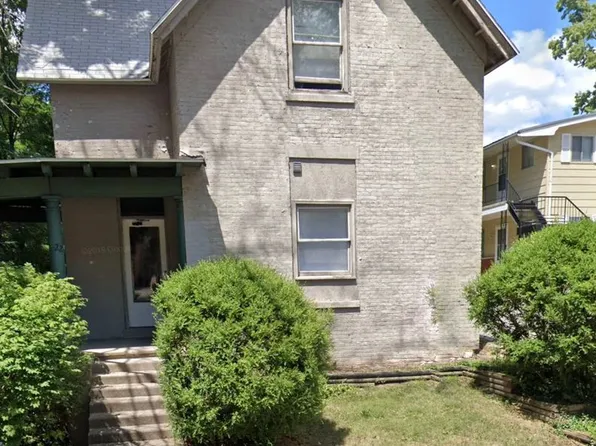 1222 Columbia Street