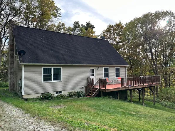 10 College Hill Road, North Canaan, CT 06018