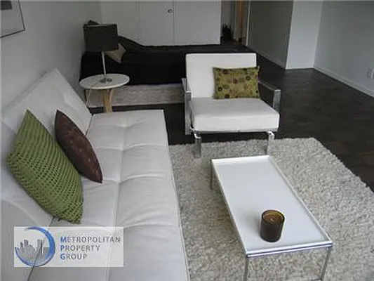Rented by Metropolitan Property Group | media 24