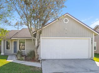 7947 Sweet Rose Ln, Jacksonville, FL 32244