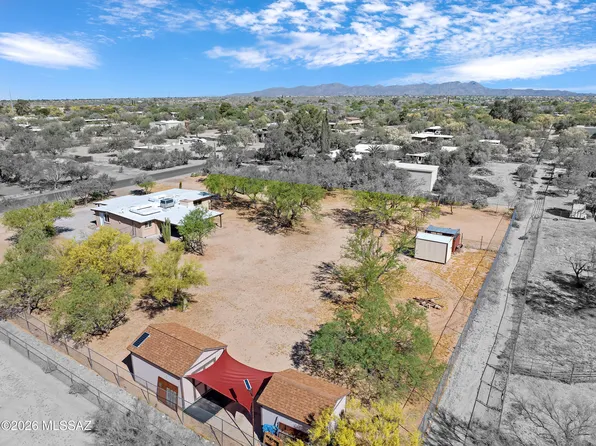 8822 N Marathon Dr, Tucson, AZ 85704
