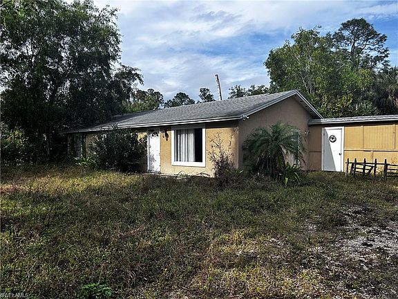2nd image of 5021 Hickory Wood DR