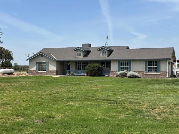 13198 Ave 232, Tulare, CA 93274