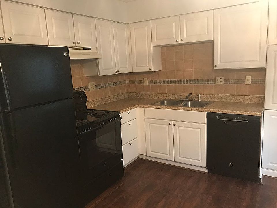1st image of 3939 Bayberry Dr