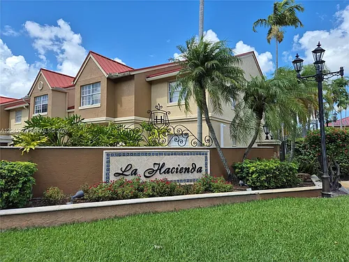 18310 NW 68th Ave #P Photo 1
