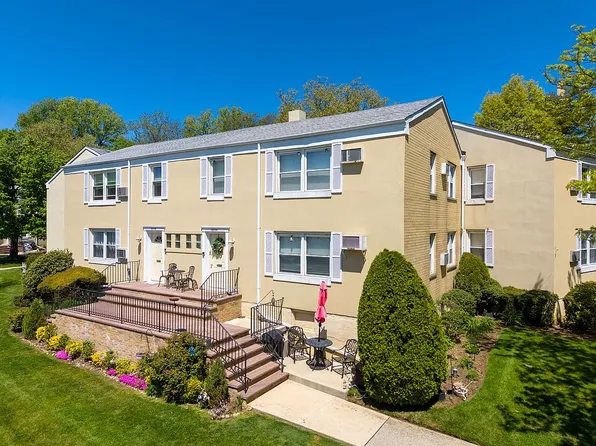 251-61 71st Rd #64A, Bellerose, NY 11426