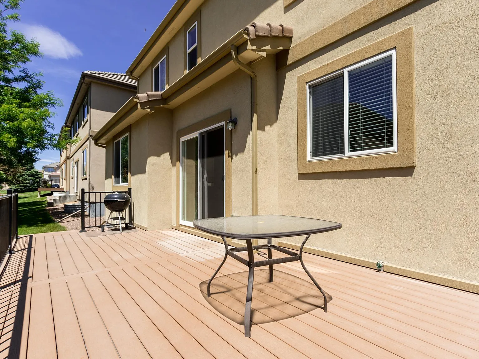 4 bed, 3.5 bath, 2179 sqft, $3,849 — Photo 4
