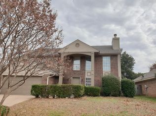 9005 Topperwind Ct, Fort Worth, TX 76134