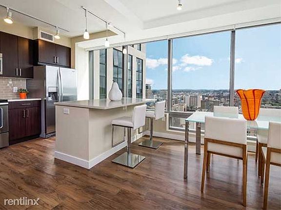 22ModelLivingRoom02-ModernSchemeApartmentWithPanoramicViews