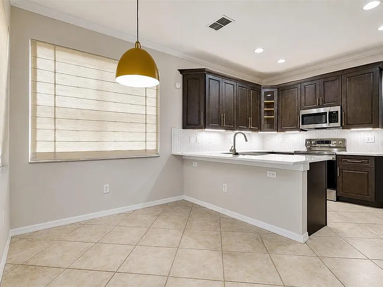 8169 Stone Leaf Ln — Photo 8