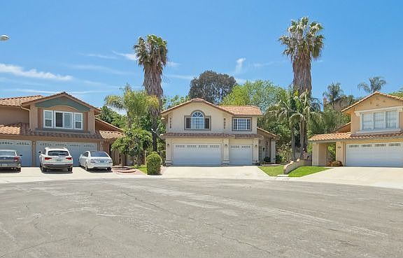 3rd image of 13332 Keystone Ct