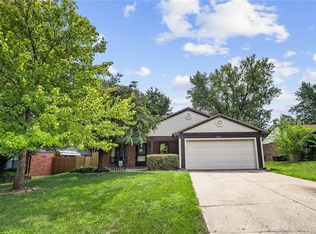 6292 Shull Rd, Dayton, OH 45424