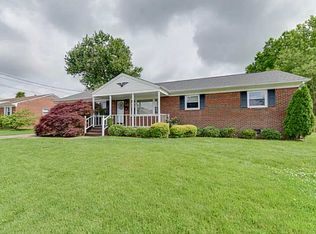 725 Brunswick Rd, Portsmouth, VA 23701