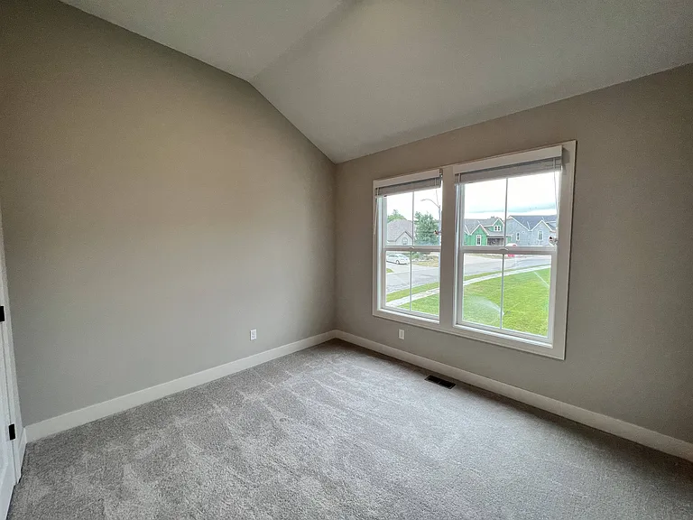 1401 SW Heartwood Ter — Photo 11