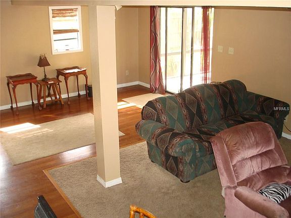5th image of 2946 Bay View Dr
