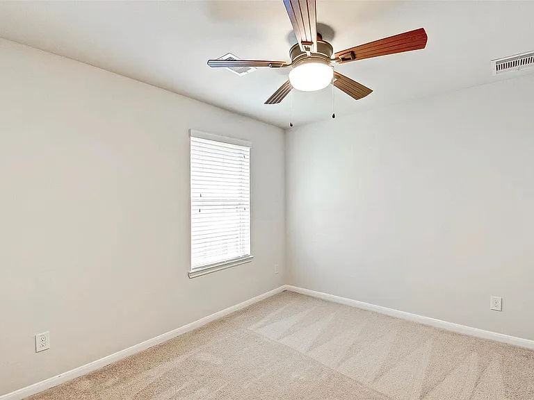 18802 Majestic Vista Ln — Photo 17