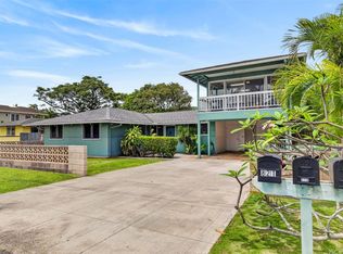821 Kainui Dr, Kailua, HI 96734