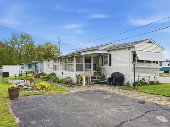 119 Rene Dr, Attleboro, MA 02703