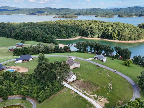 2nd image of 655 Shiloh Springs Rd