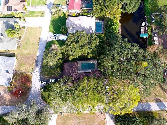 4th image of 10 W Lake Hamilton Cir