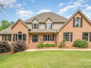 106 Deer Run Cir, Shelby, NC 28152